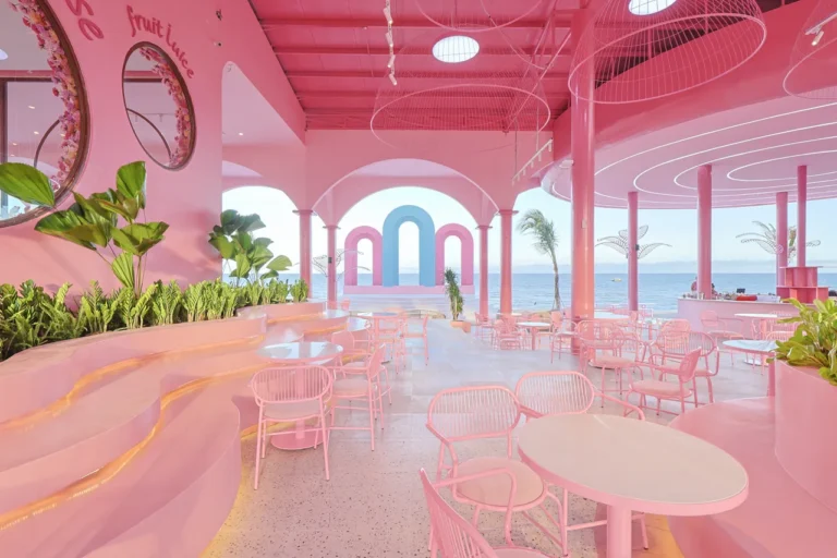Pinky Beach Cafe